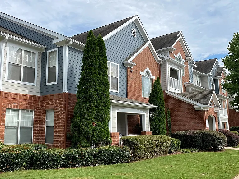Discover unparalleled charm and serenity in our stunning apartment community.