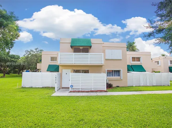 14378 SW 96th Ter, Miami, FL 33186
