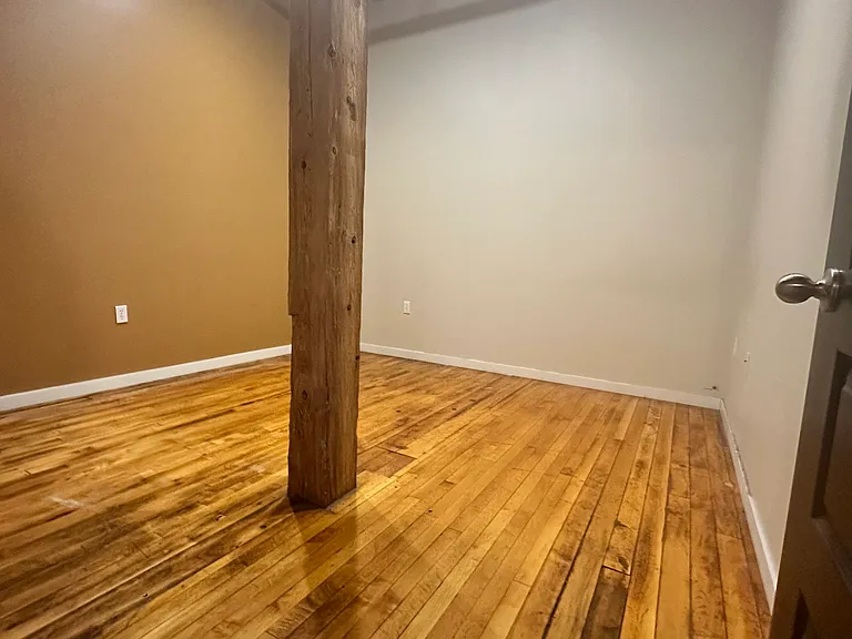 146 S River Ave #206 — Photo 7