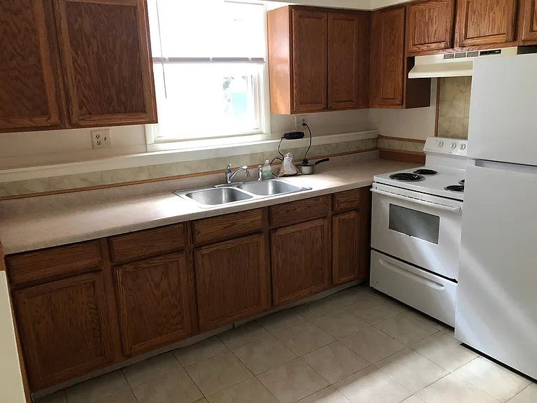 2604 Kate St — Photo 11