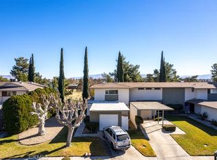 14247 Canterbury Dr, Victorville, CA 92395