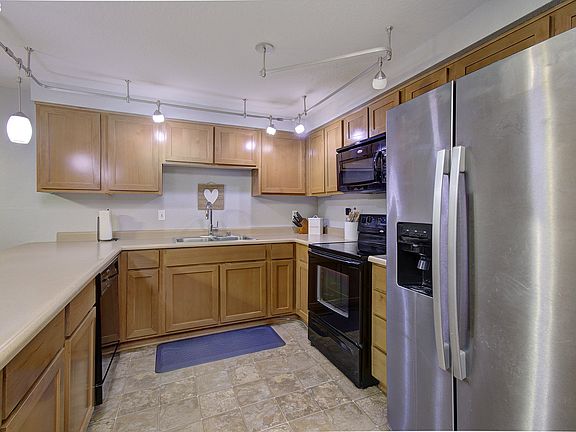 2nd image of 502 SE 157th Ave Unit 58