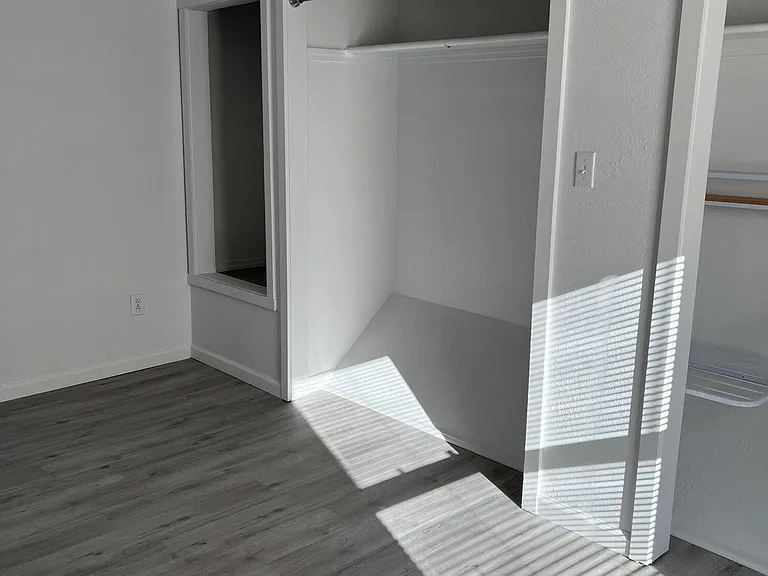 4813 E Manslick Rd #3 — Photo 6