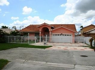15100 NW 91st Ct, Miami Lakes, FL 33018