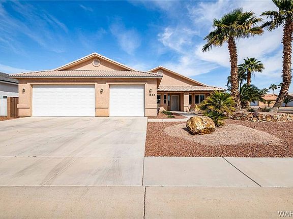 2nd image of 1803 E Boulder Creek Way