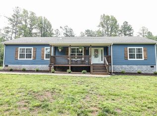 1756 Red Rd, Dillwyn, VA 23936
