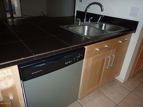 4th image of 3314 N 68th St Unit 150W