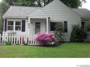 845 Landing Rd N, Rochester, NY 14625