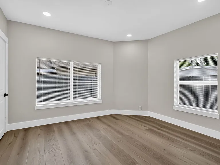 516 Independence Rd #1 — Photo 23