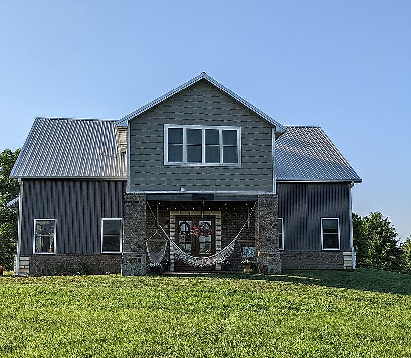 Front porch facing south