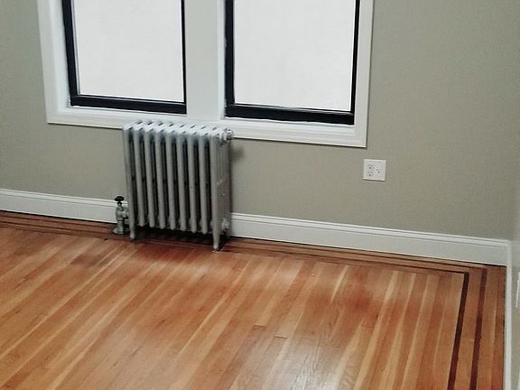 3rd image of 25-27 35th St #3