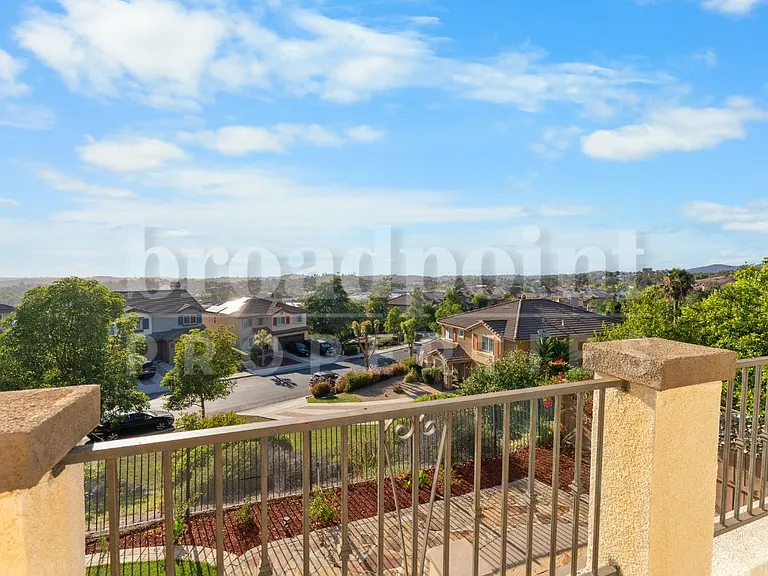 1672 N Las Flores Dr — Photo 38