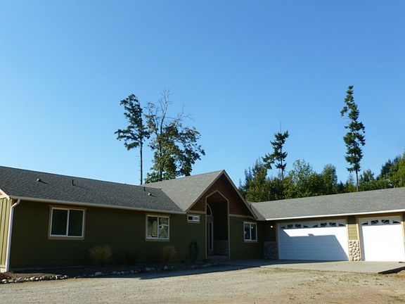 3rd image of 328 S West Camano Dr