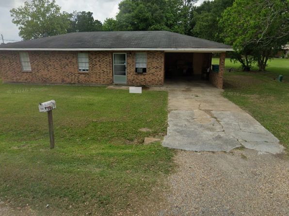 1104 Robert F Kennedy Ave