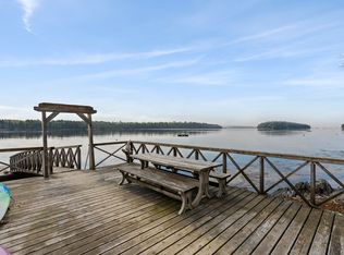 33 Bernier Ln, Harpswell, ME 04079