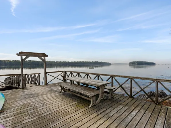 33 Bernier Lane, Harpswell, ME 04079