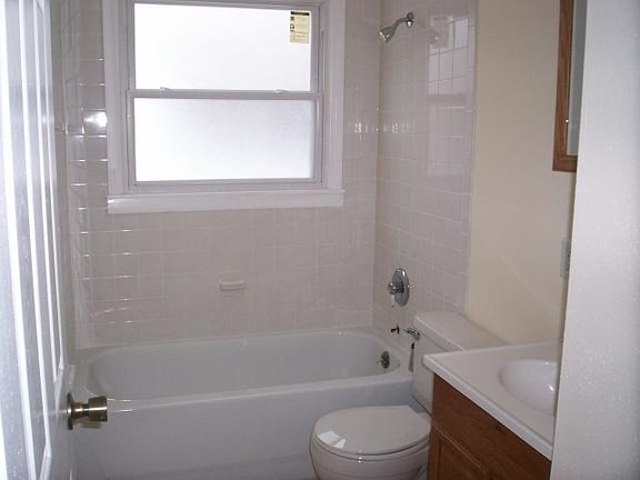 4th image of 7902 E White Ln