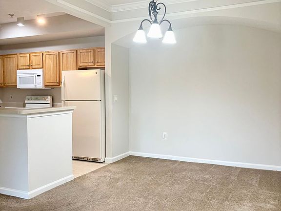 4th image of 12031 Villanova Dr APT 103