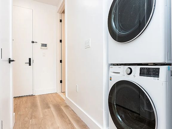 3rd image of 303 Wythe Ave #207
