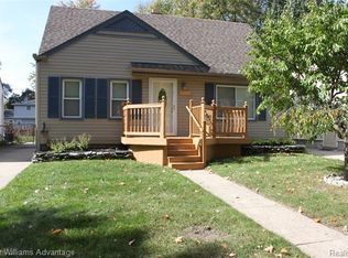 15521 Macarthur St, Redford, MI 48239