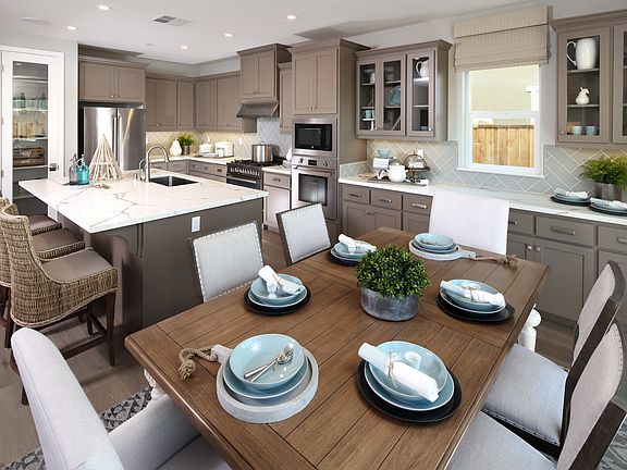 Dining Room to Kitchen