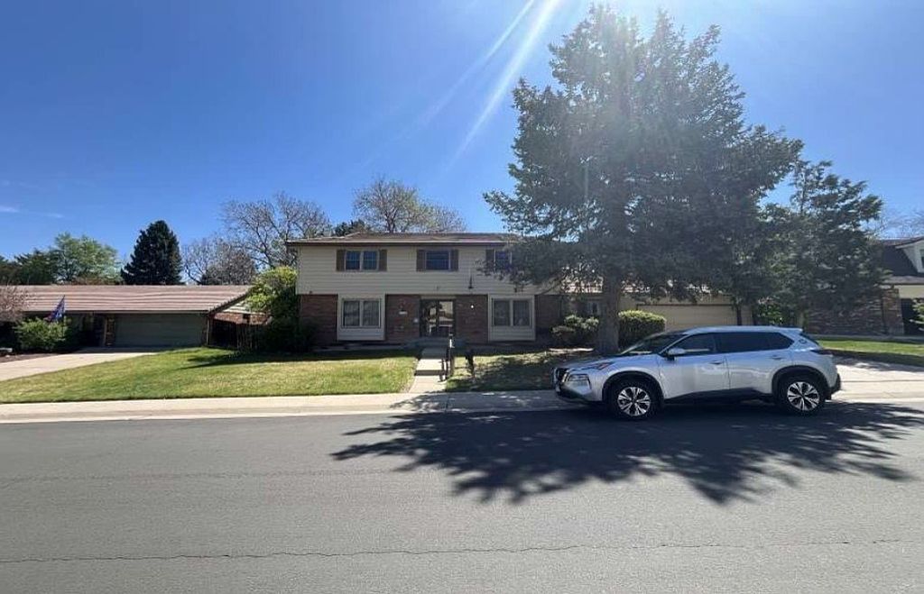 3940 S Narcissus Way - Property Image