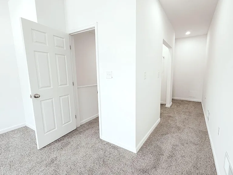 812 N Payson St — Photo 12