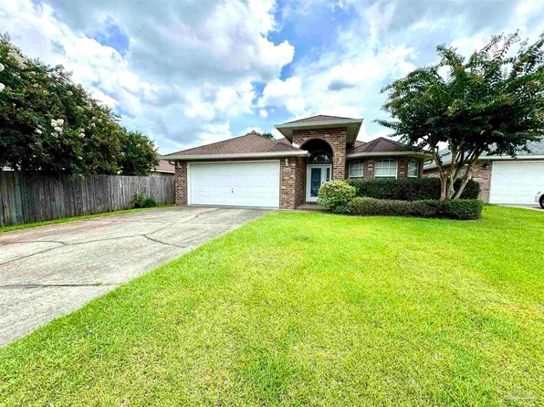 8734 Norstum Dr, Pensacola, FL 32514