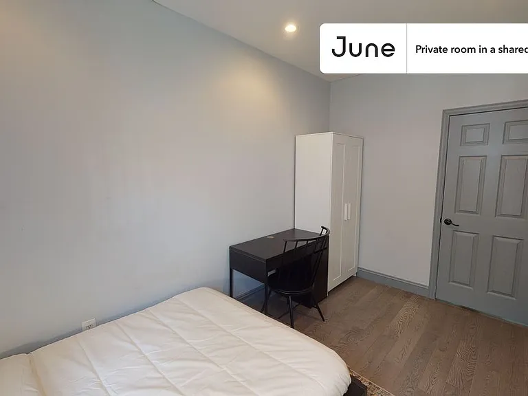 20 Avenue A #C — Photo 2