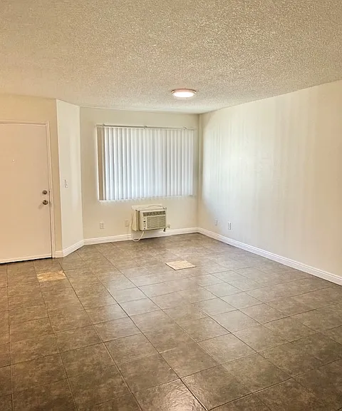 5010 Echo St #C — Photo 4