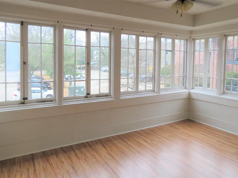519 E Capitol Ave #3C — Photo 2