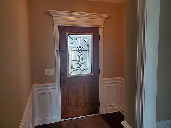 2nd image of 310 Stillwater Creek Dr