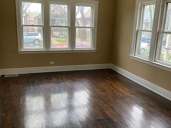 2nd image of 10426 S Avenue F