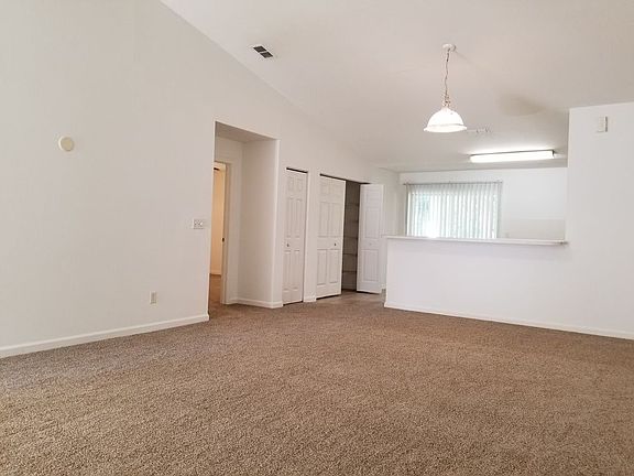 3rd image of 60A Plainview Dr