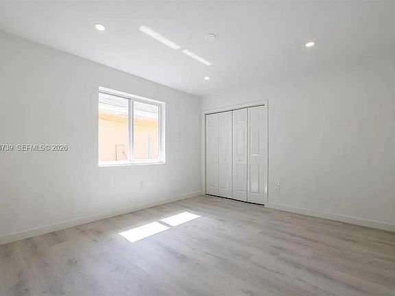 4th image of 1555 NW 34th St #1555