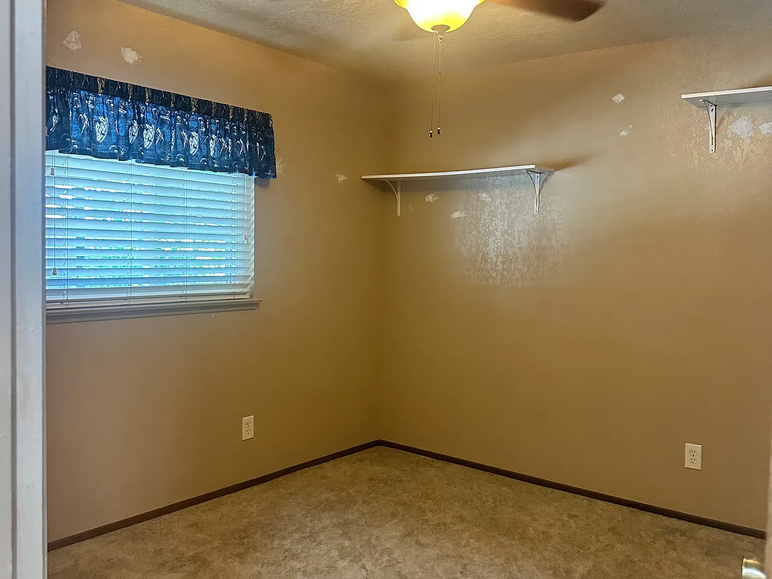 3 bed, 2004 sqft, $3,450 — Photo 4