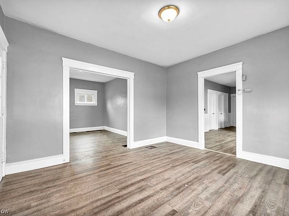 4th image of 12301 Forest Ave Unit 12301