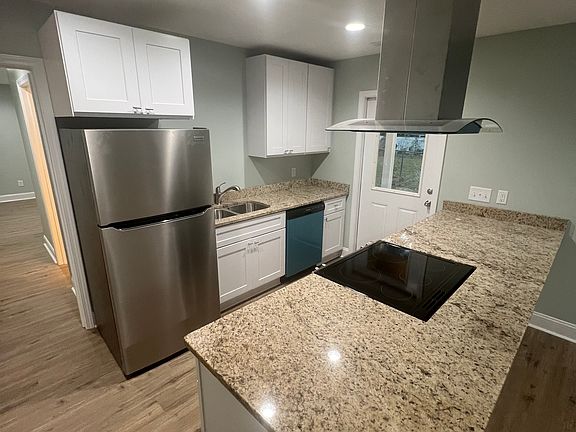 3rd image of 515 Cannon Blvd #A