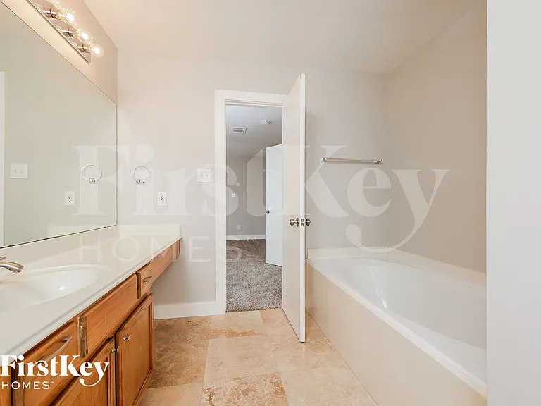 18819 Atasca Oaks Dr — Photo 10