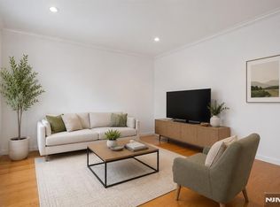 528 52nd St APT 201, West New York, NJ 07093