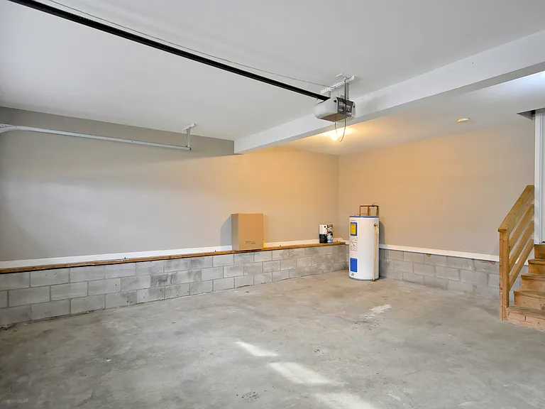 3291 S Senseney Cir — Photo 43
