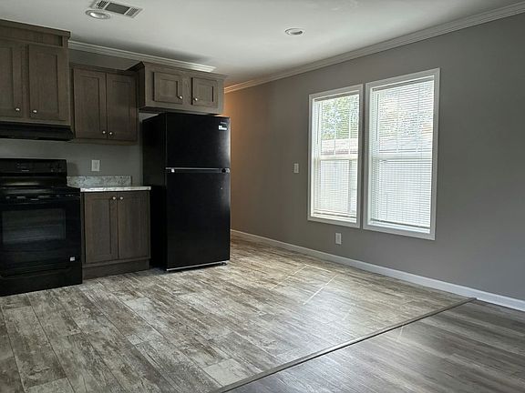 4th image of 10201 W Beaver St #167