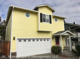 611 Shadow Way, Central Point, OR 97502