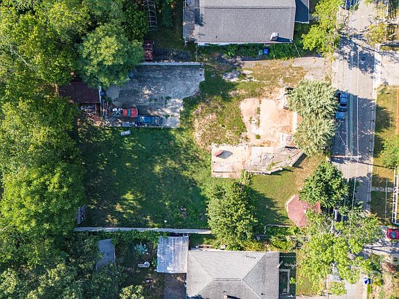 3rd image of 63 Vandalia Ave #9 & 10