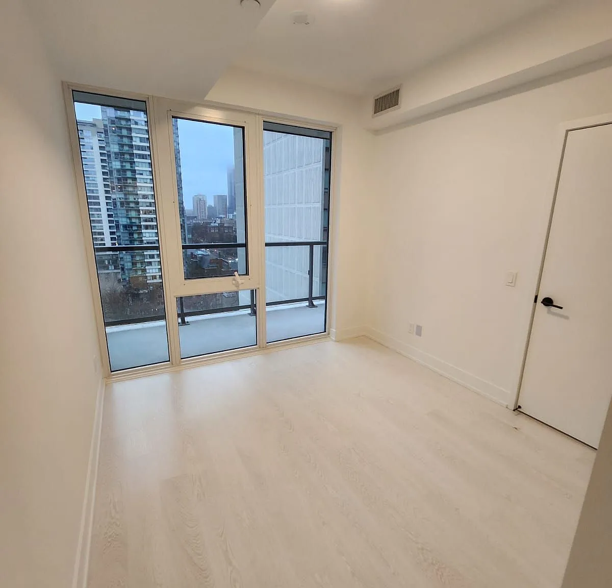 JAC Condos — Photo 3