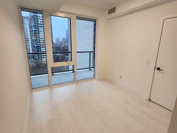 3rd image of 308 Jarvis St E #1407