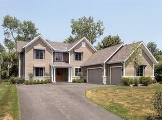 1989 Old Briar Rd, Highland Park, IL 60035