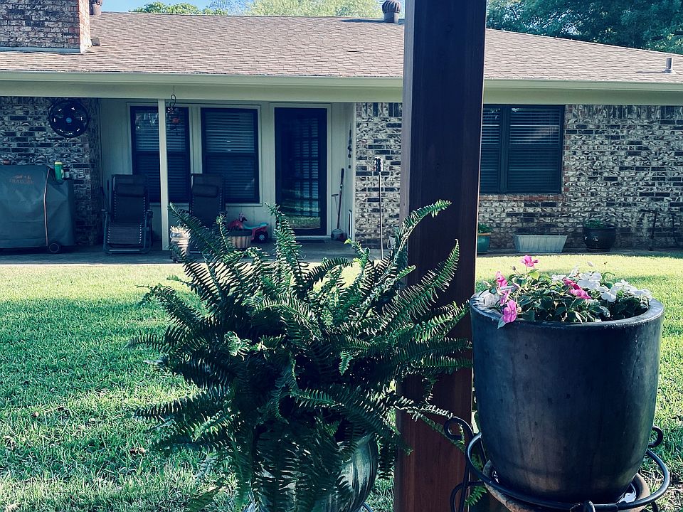 1st image of 1613 Brookhaven Cir