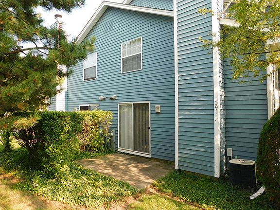 2nd image of 391 Wisteria Dr #391