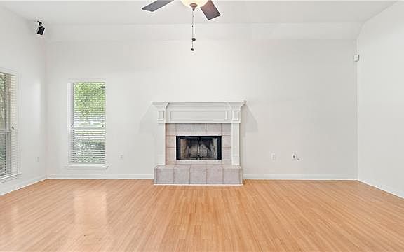 4th image of 432 Turnwood Dr